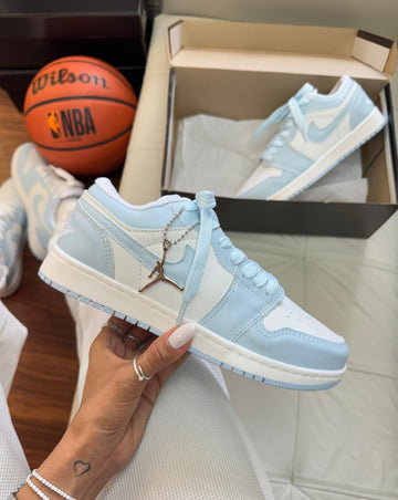 Jordan Branco/azul