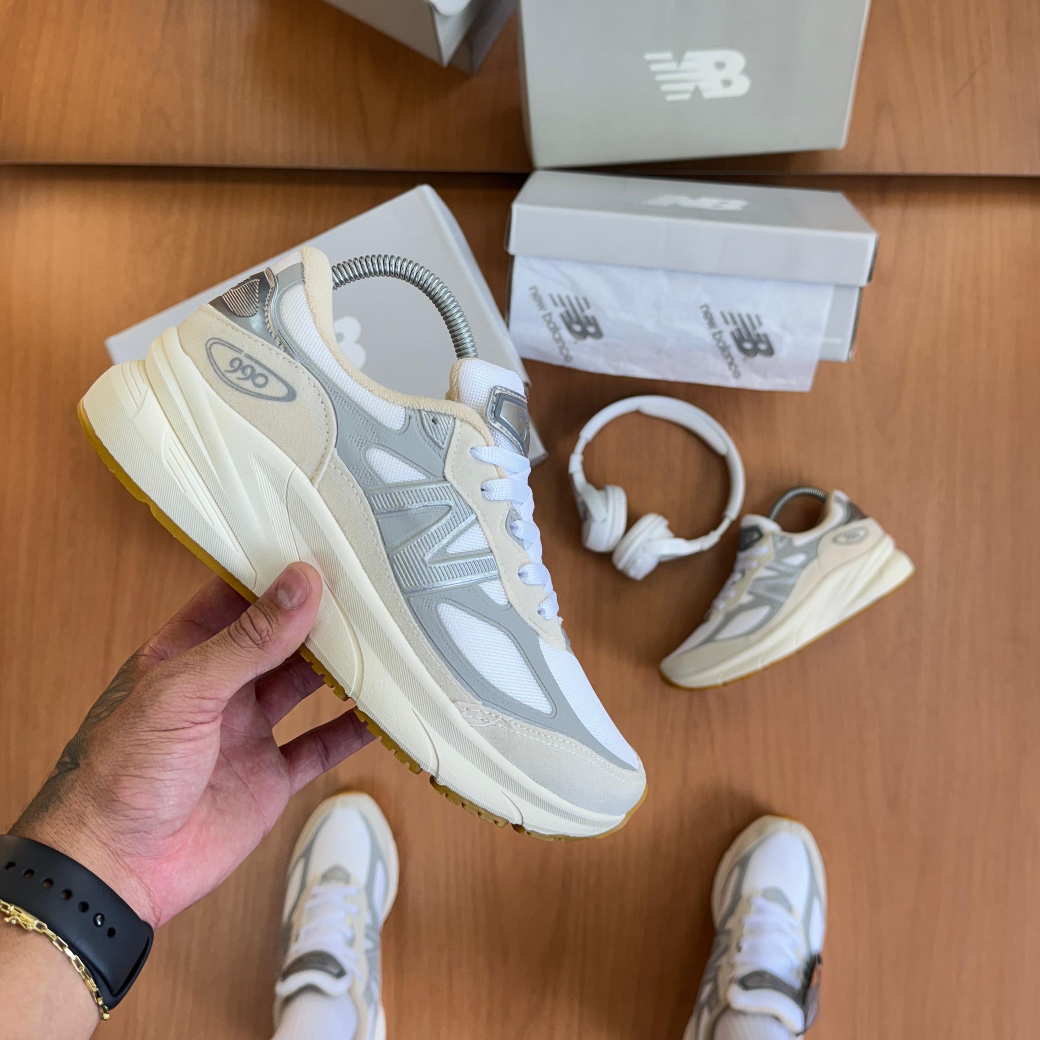 NB 990 Bco/Cinza