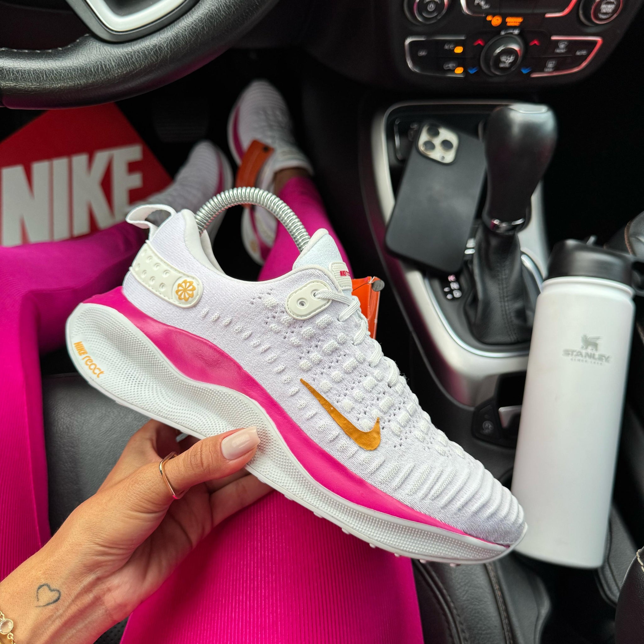 Nk ReactX Infinity Run 4 Branco/Pink