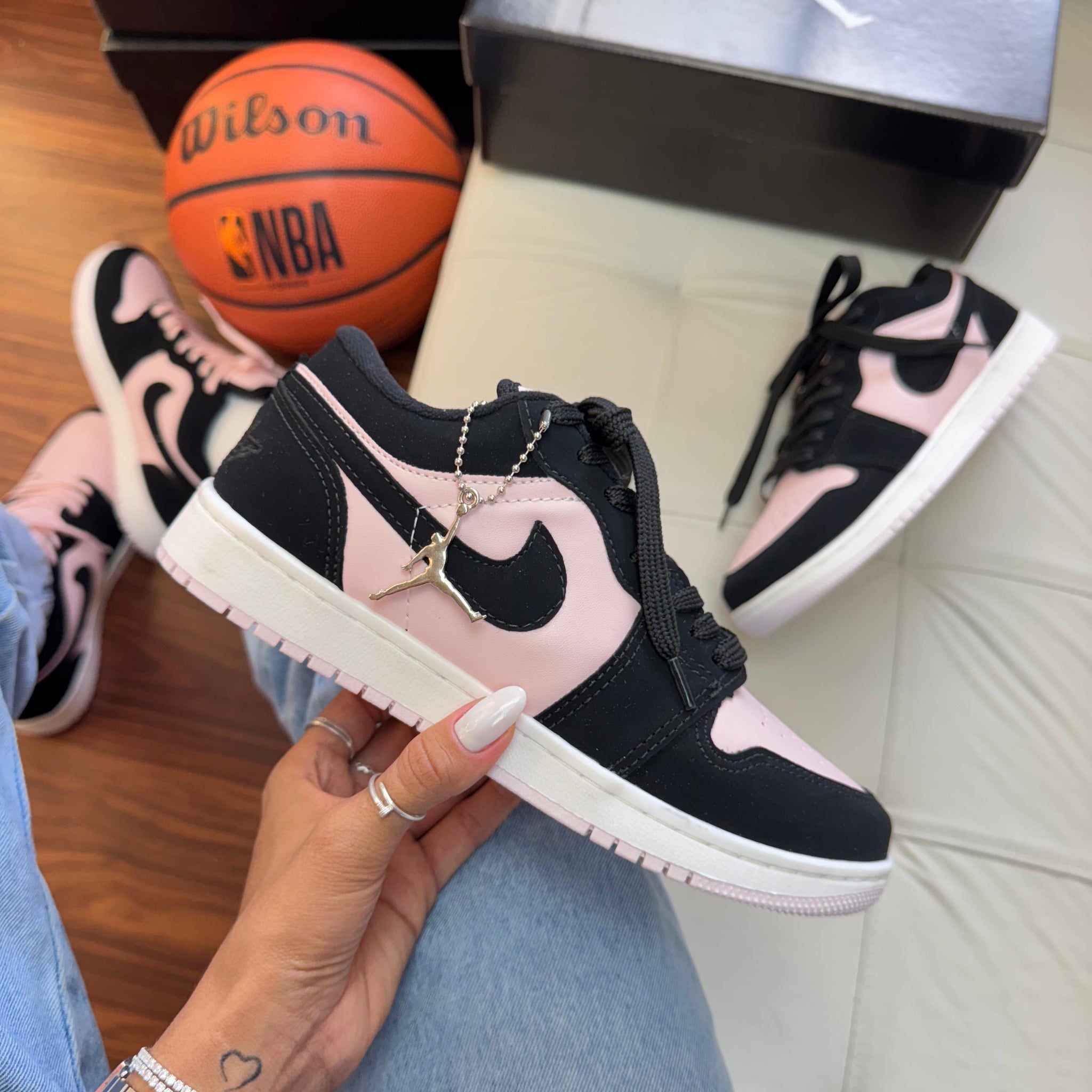 Nk Jordan Preto/Rose