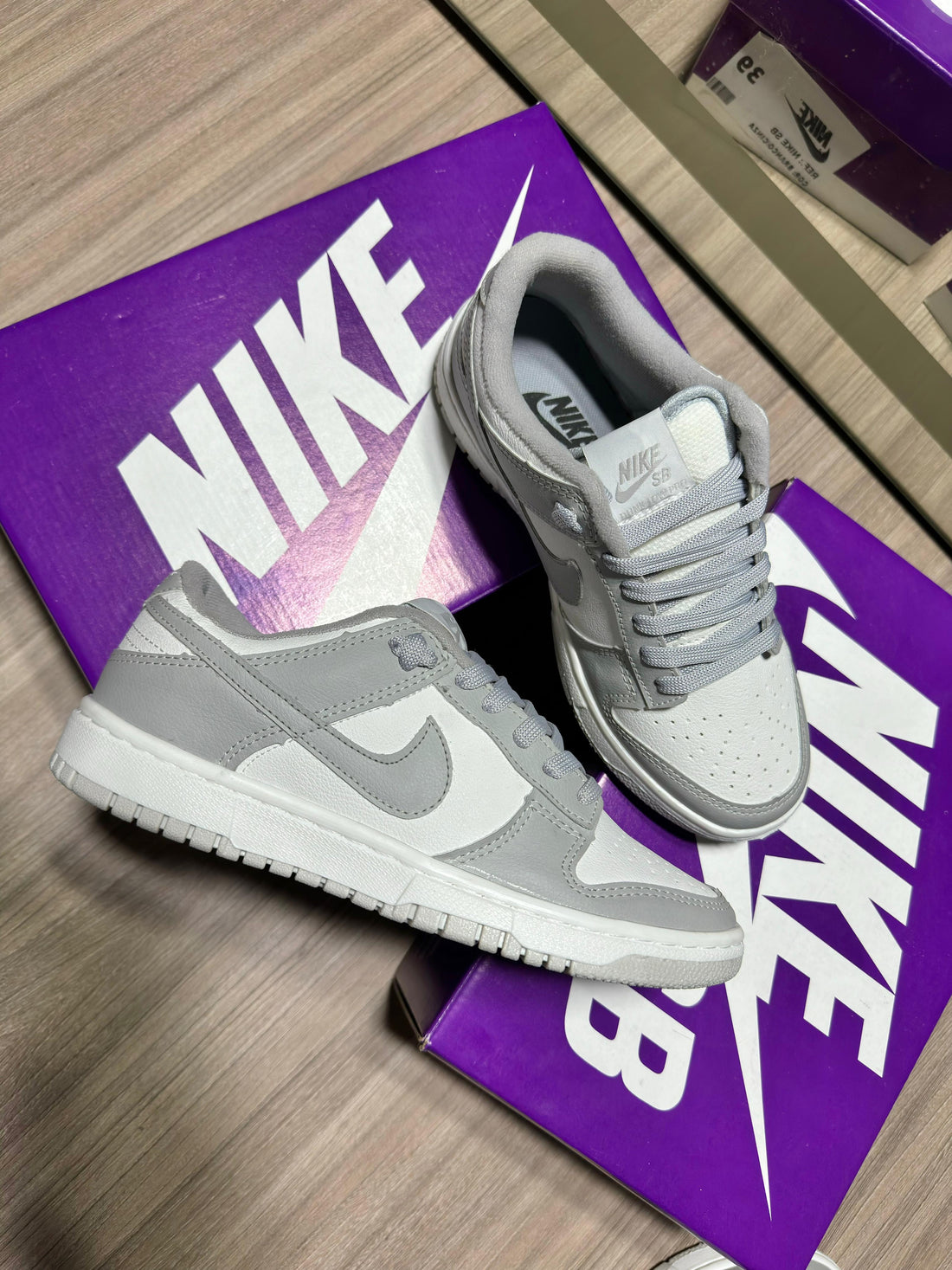 Nk Dunk Low Branco Cinza