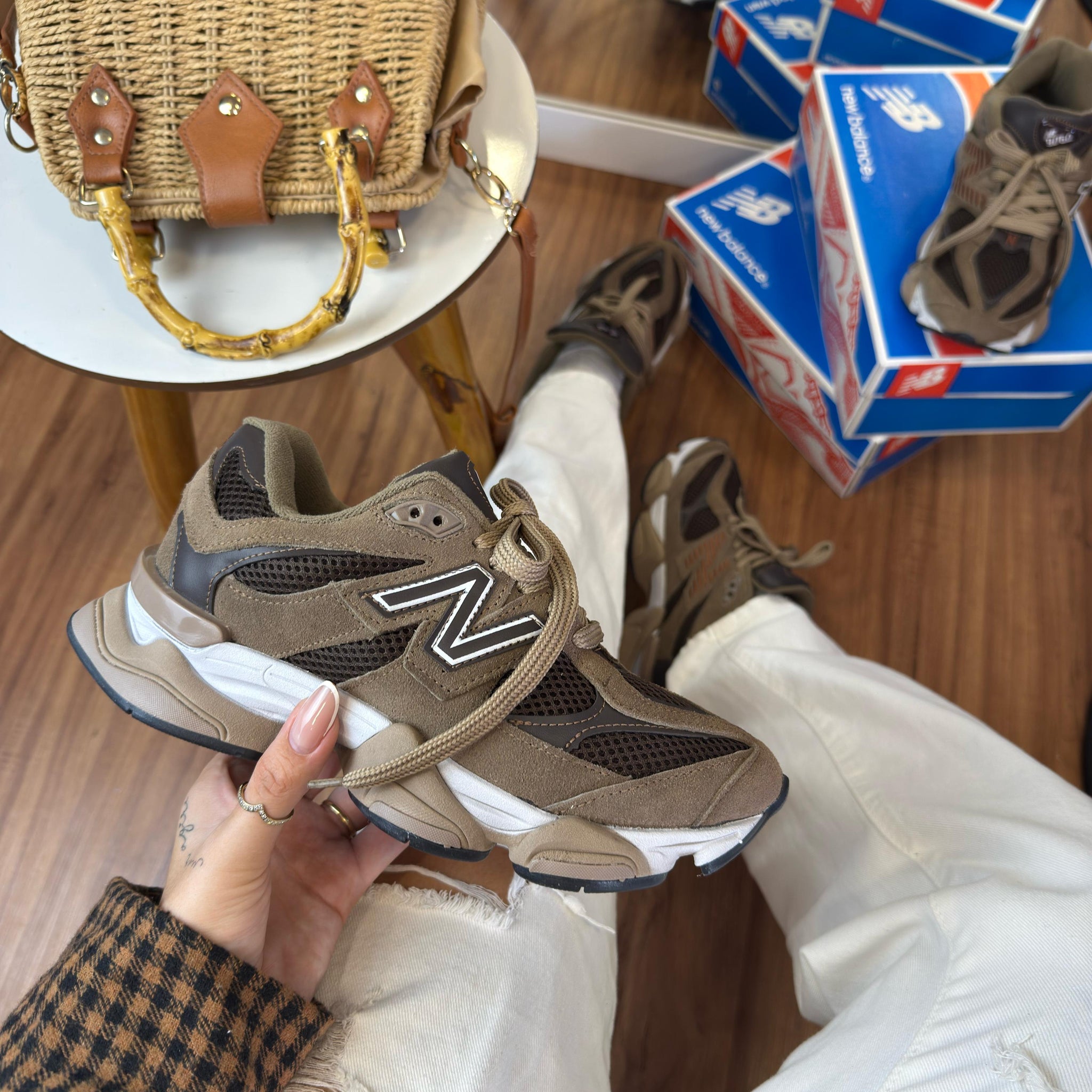 NB 9060 Marrom