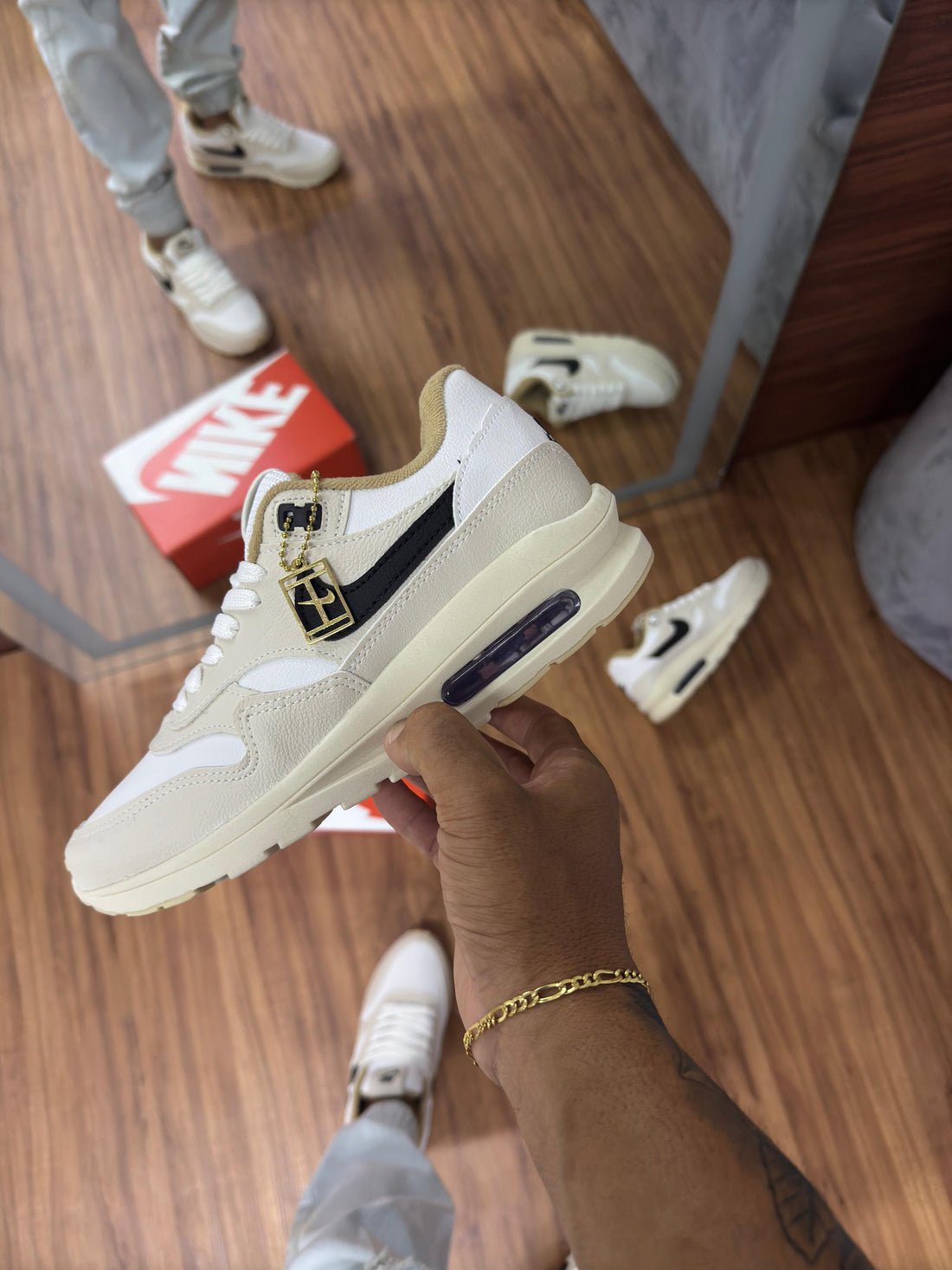 Nk Air Max 01 Bege/Pto