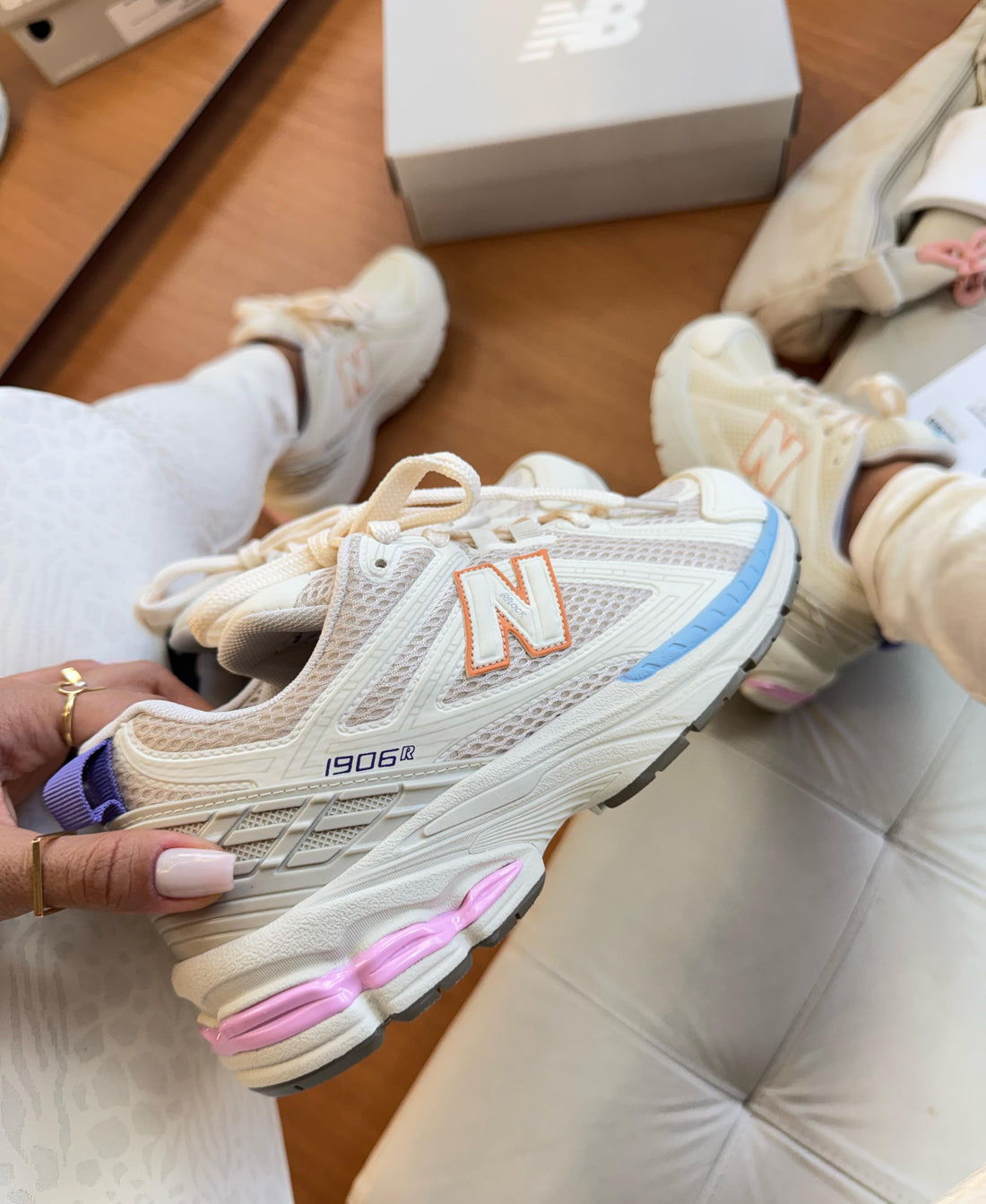 NB 1906 Bege