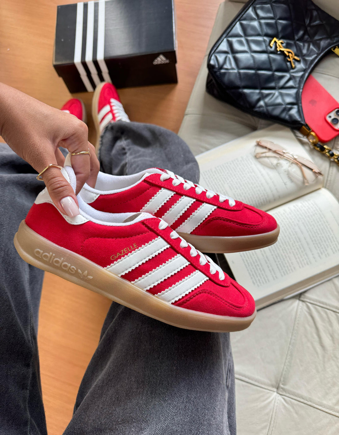 Ad Gazelle Prime Vermelho