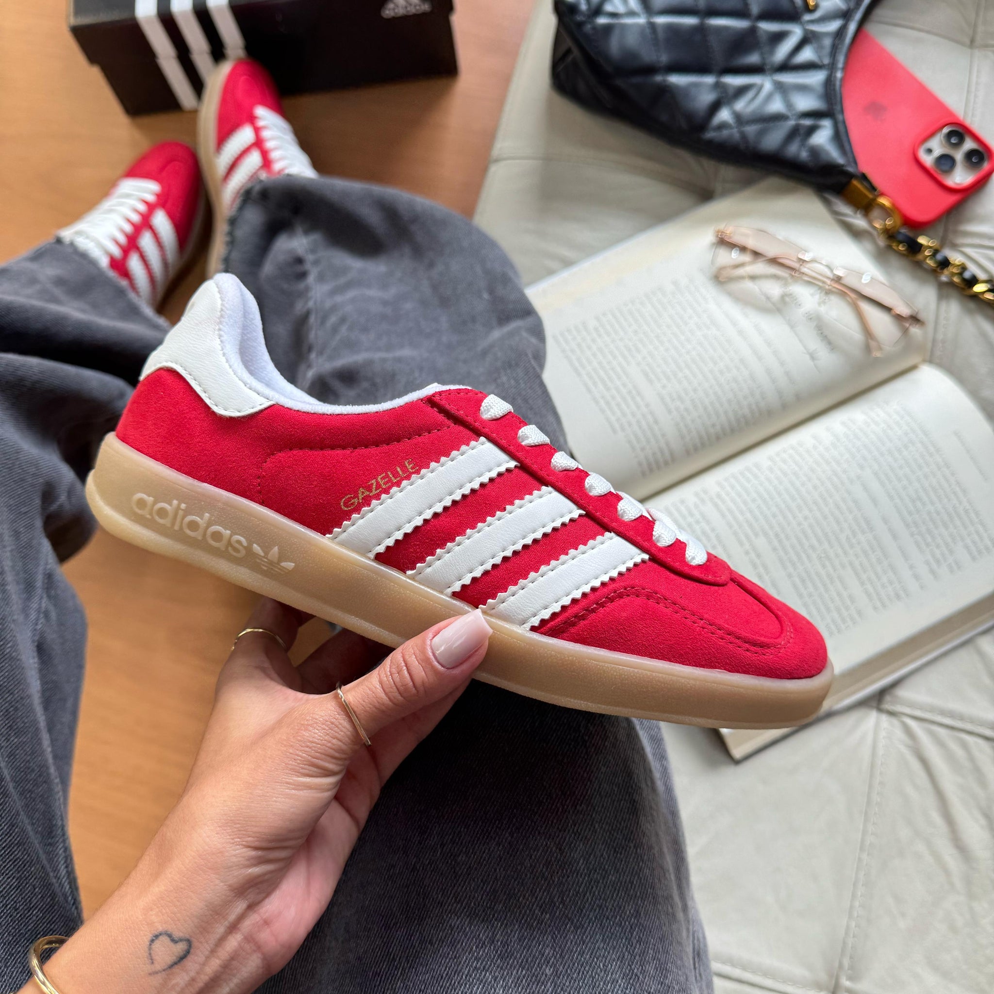 Ad Gazelle Prime Vermelho