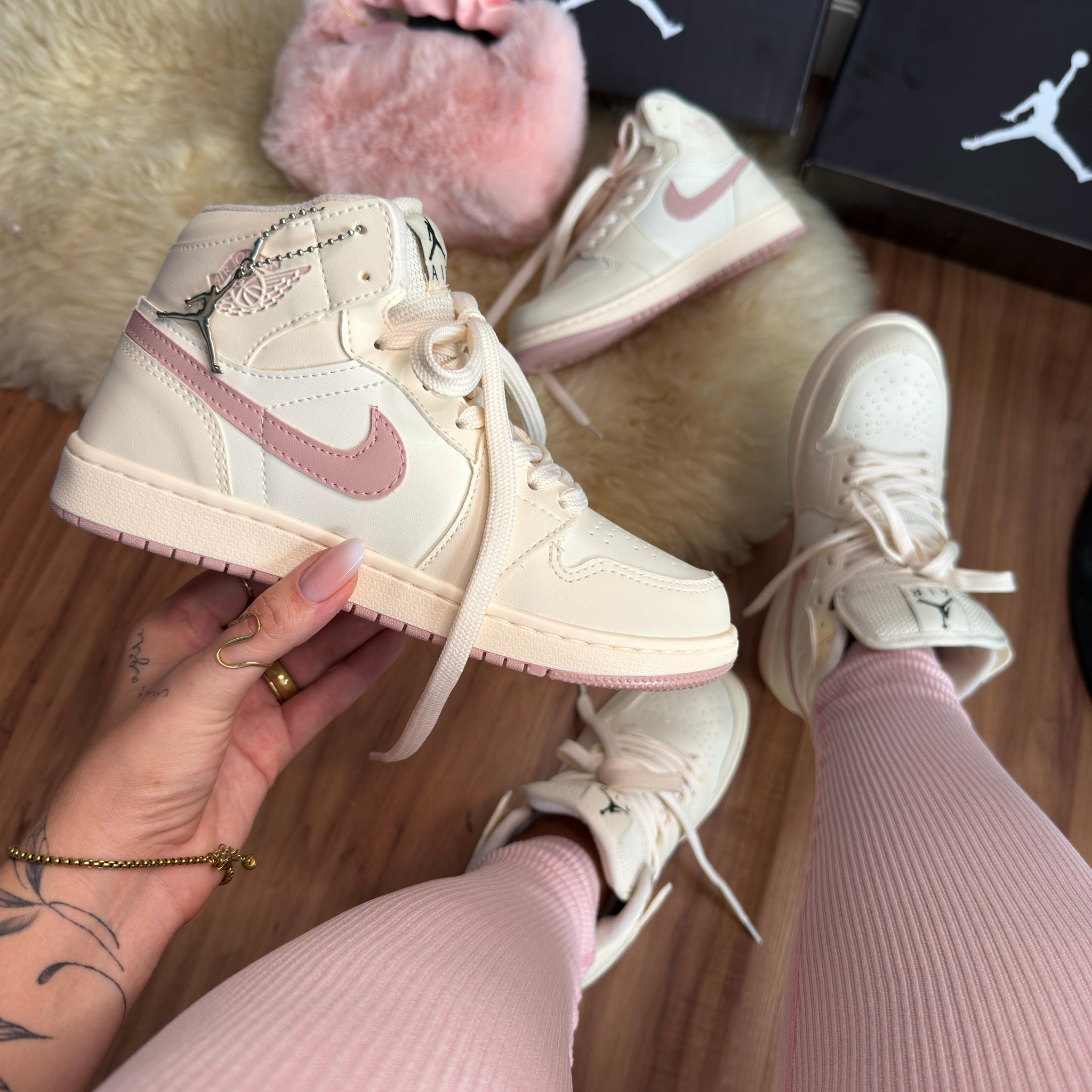 Nk Air Jordan Manteiga/Flamingo