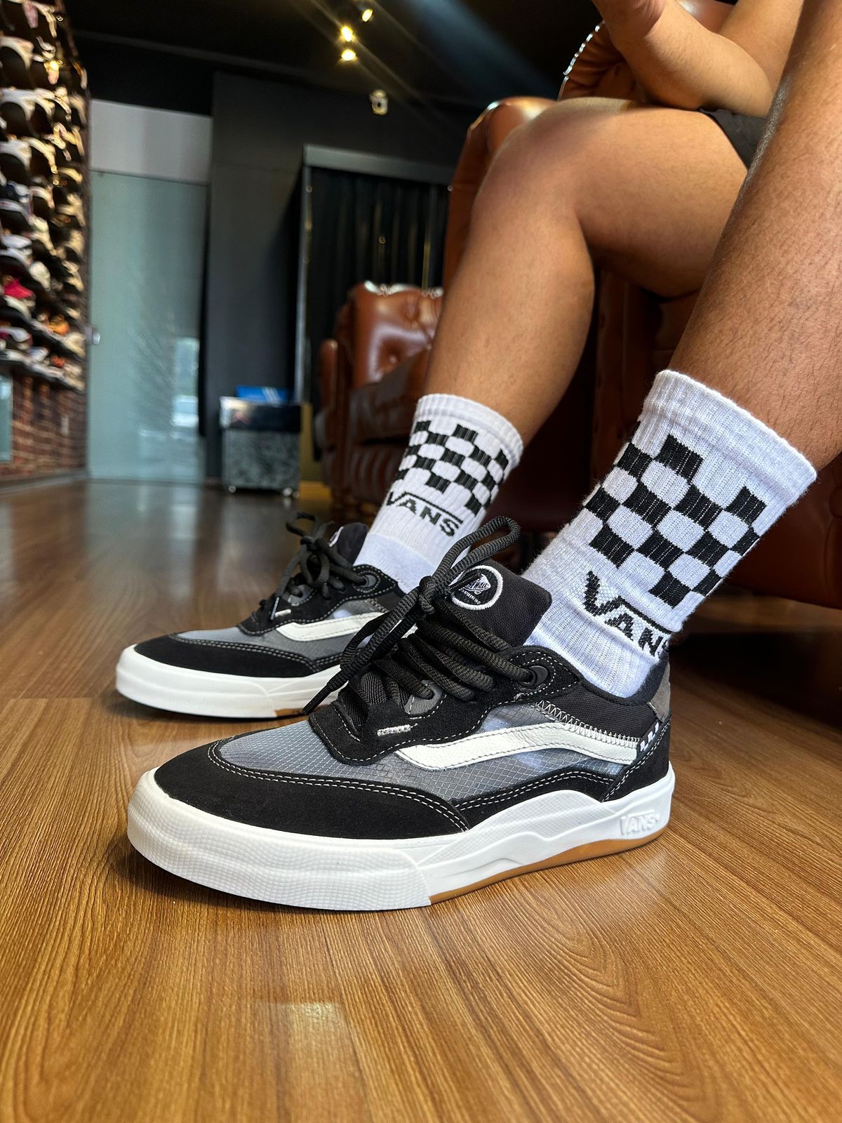 Vns Wayvee Preto Branco